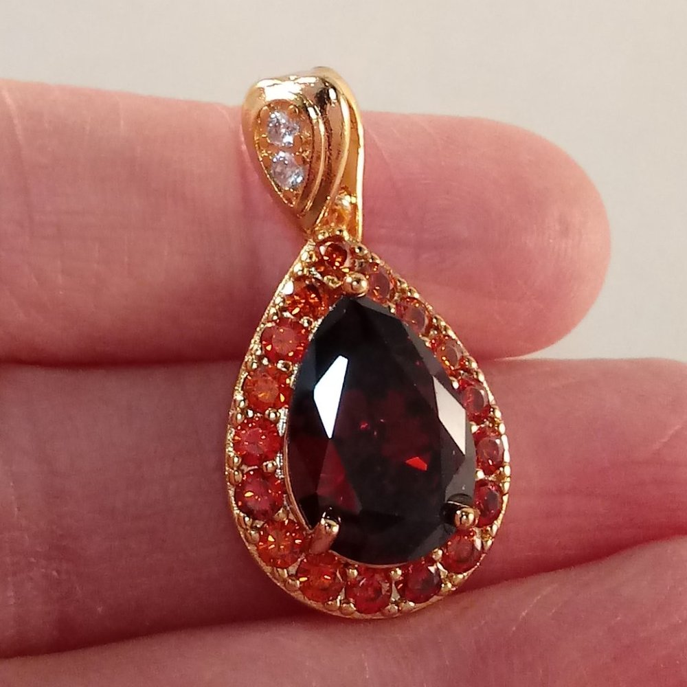 18K Yellow Gold Filled Luxury Garnet Red Diamond Zircon Necklace Pendant 5.75ctw